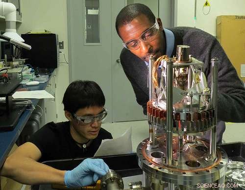 Scientists Fuse X‑ray and Microscopy Techniques for High‑Precision Experiments