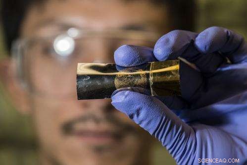 Flexible, Lithium‑Free Batteries Match Supercapacitor Power