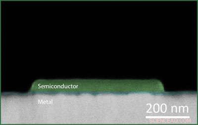 Miniature Laser Sensor Enhances Bomb Detection Sensitivity