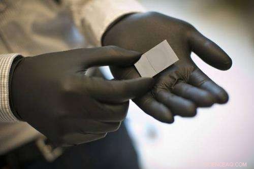 New Biodegradable Nanoscale Film Delivers Continuous Medication for Over a Year