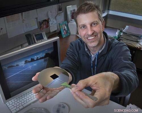 Nanotextured Silicon Surfaces Reduce Reflection, Boosting Solar Cell Efficiency