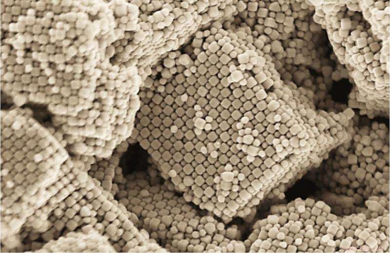 Researchers Leverage DNA-Functionalized Nanocubes to Engineer Precise 3D Superlattices