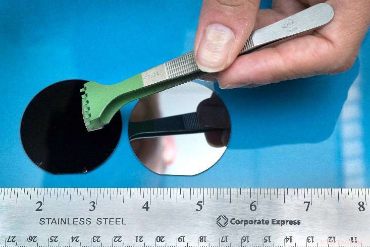 Moth‑Eye Inspired Nanostructures Significantly Boost Silicon Solar Cell Efficiency