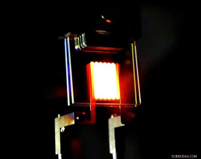 Photonics Redefines Light Spectra & Revives Edison’s Classic Bulb