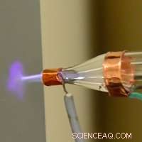 Innovative Technique Deposits Nanomaterials on Flexible Surfaces and 3D Objects with Precision