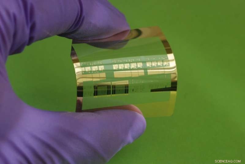 UW–Madison Engineers Develop World s Fastest Flexible Silicon Transistor Using Simple Process