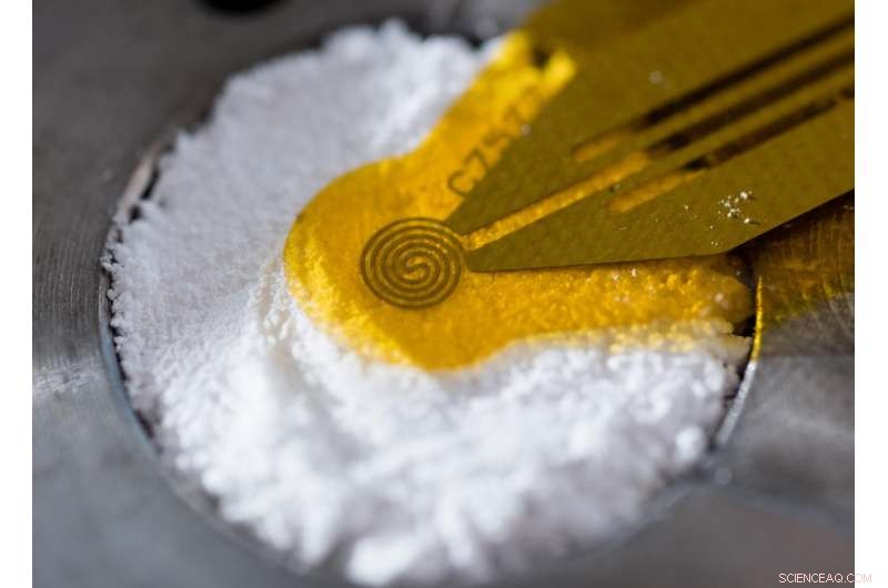 Engineered Sand Could Revolutionize Cooling for Electronic Devices