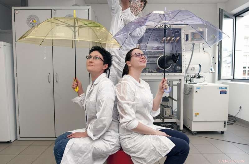 Impermeable-Shell Quantum Dots: Enhancing Nanoengineering Performance