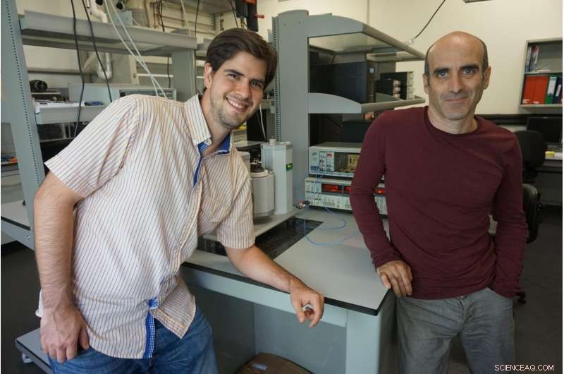 Scientists Uncover Electricity Production by Bending Semiconductors