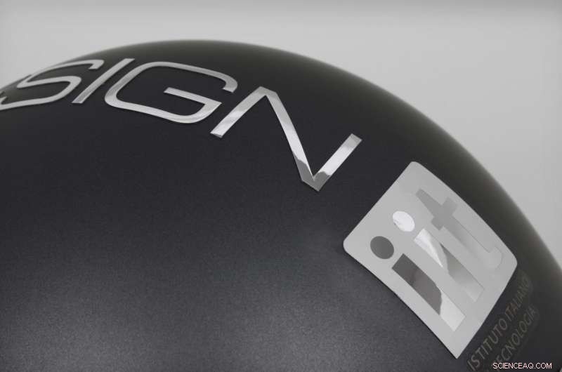 New Graphene‑Coated Motorcycle Helmet Debuts, Offering Unmatched Safety and Performance