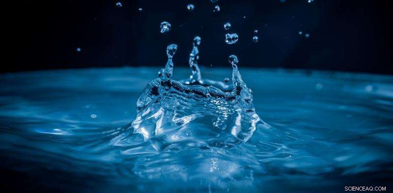 Scientists Reveal New Phase of Water, Expanding Understanding of Matter