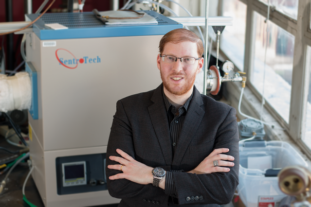 Chaos Enhances Carbon Materials: Researchers Find Lighter, Stronger Performance