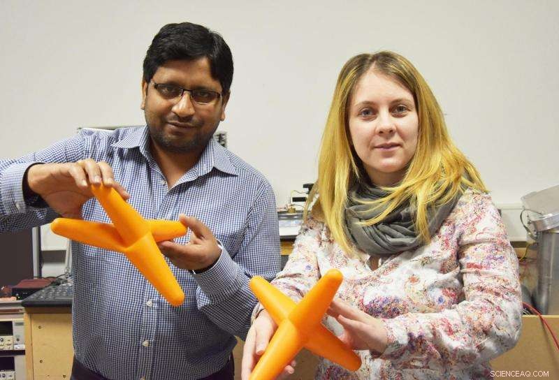 Researchers Bend Individual Tetrapod Nanostructures for Advanced Applications