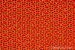 Precisely Manipulating Tiny Gold Spheres on Surfaces via Solvent Evaporation