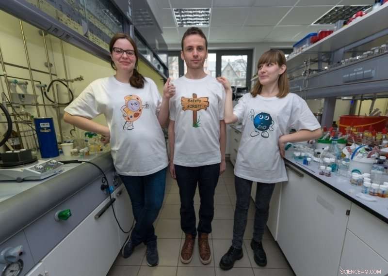 Safe Zinc Oxide Quantum Dots: New Biocompatible Nanocrystals with Zero Biological Interaction