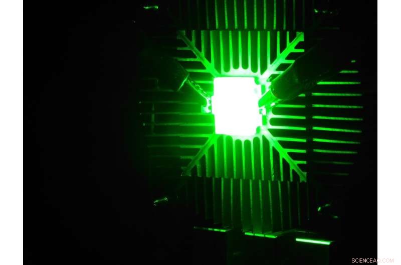 Queen s University Scientists Develop Breakthrough Process to Enhance HD Television Quality