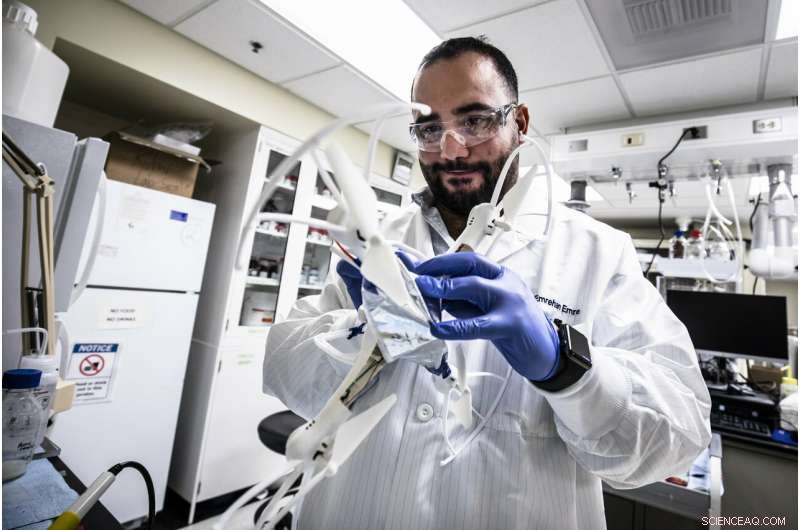 Cartilage-Inspired Material Unlocks Safer, Durable Structural Batteries