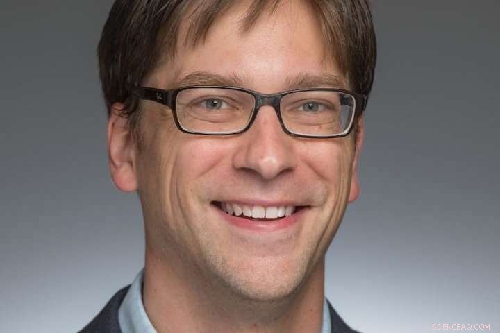 Notre Dame Researchers Unveil Breakthrough Properties of Smart Films and Drug Encapsulation Materials