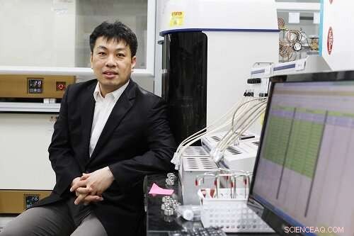 Engineered Nanomaterials with Enzyme‑Like Catalysis for Highly Sensitive Acetylcholine Detection