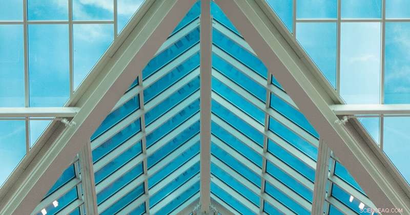 Chemists Aim to Enhance Smart Glass via Nanoscale Manipulation