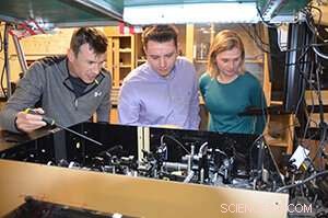 New Breakthrough in Aligning Single-Wall Carbon Nanotubes Along a Common Axis