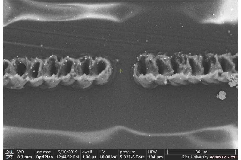 Scientists Develop Miniature Laser Technique for Flexible Graphene Electronics