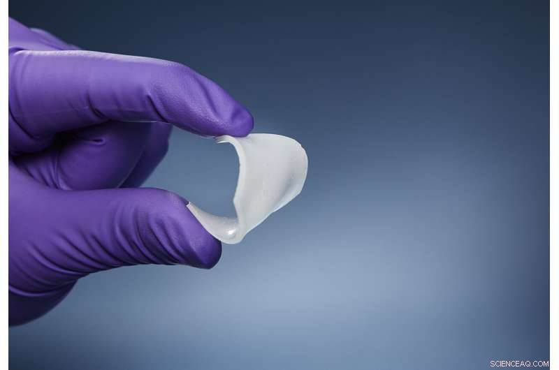 Nanostructured Rubber-Like Material Shows Promise as Human Tissue Replacement