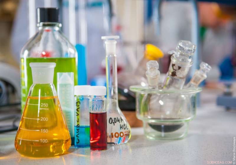 Biocompatible Gold Nanoparticles Accelerate Personalized Cancer Diagnosis and Treatment