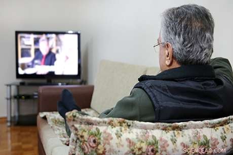 Unplanned Fox News Viewing Raises Chances of Voting Republican, New Study Finds