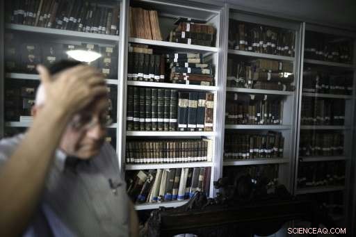 Mapping the Hebrew Language: A Generational Quest to Document Every Word