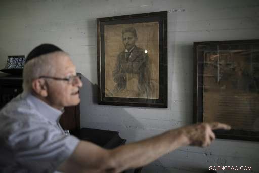 Mapping the Hebrew Language: A Generational Quest to Document Every Word