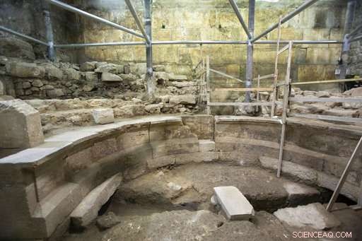 Ancient Roman Theater Unearthed Beneath Jerusalem’s Western Wall