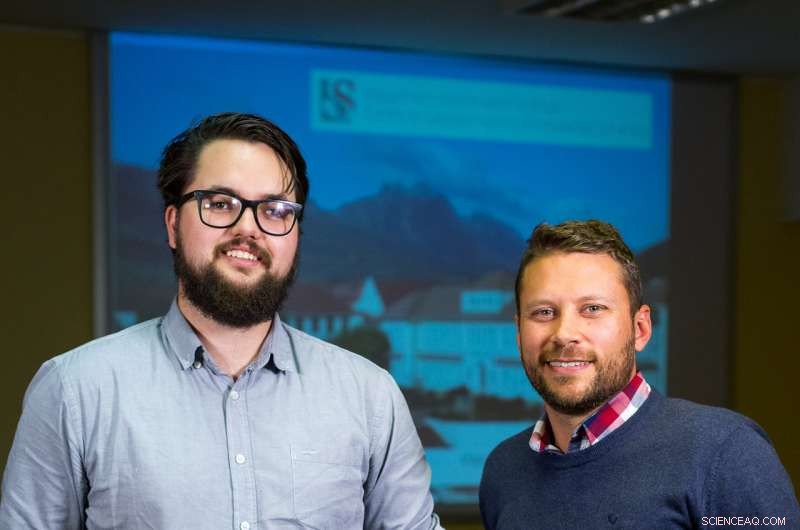 How Smartphones Disrupt Student Focus During Lectures