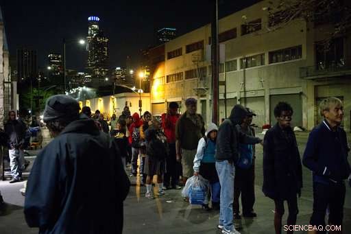 US West Coast Homelessness Soars Amid Economic Boom