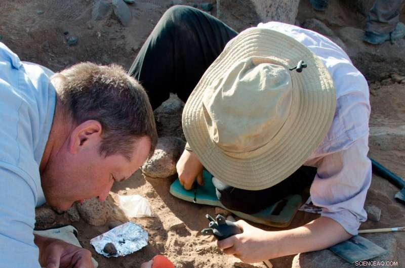 Archaeologists Redefine Timeline of Near Eastern Hunter‑Gatherers