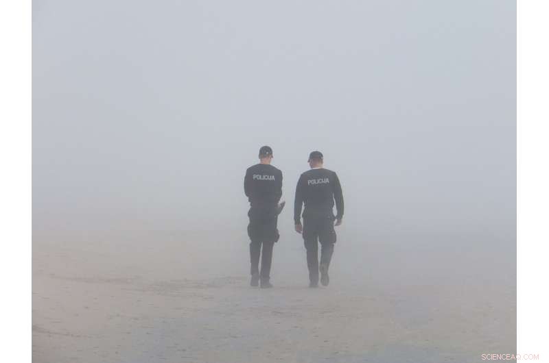 How Supervisor Scrutiny Boosts Police Accountability: Insights from Princeton Study