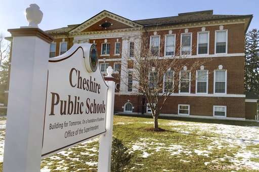 Cheshire School District Cancels Summit Learning Program Amid Parent Concerns