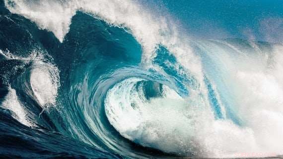Predicting Tsunami Size and Destructive Power Using High‑Speed Acoustic Gravity Waves