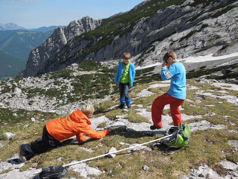Outdoor Learning Boosts Student Engagement and Curiosity