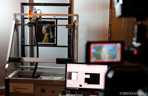 High‑Tech Analysis Unveils New Insights into Vermeer’s ‘Girl with a Pearl Earring’