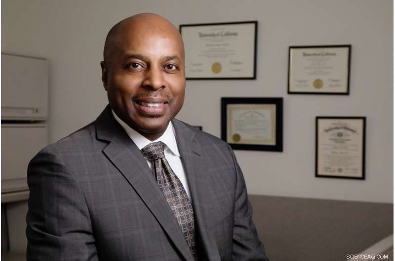 Professor Urges Schools to Legally Combat Cyberbullying While Protecting First Amendment Rights