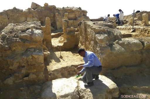 Excavation Reveals Greco‑Roman Temple Remnants Near Siwa Oasis, Egypt