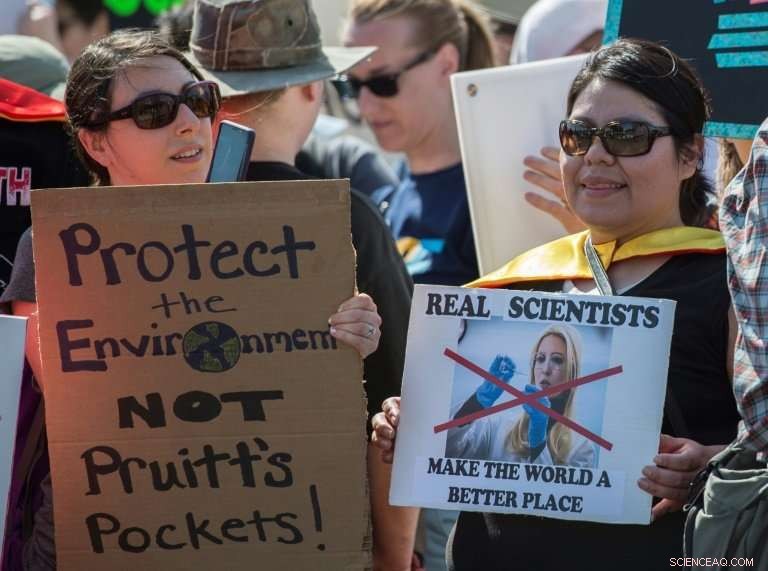 Massive Washington Rally Champions Science, Countering Political Attacks on Facts