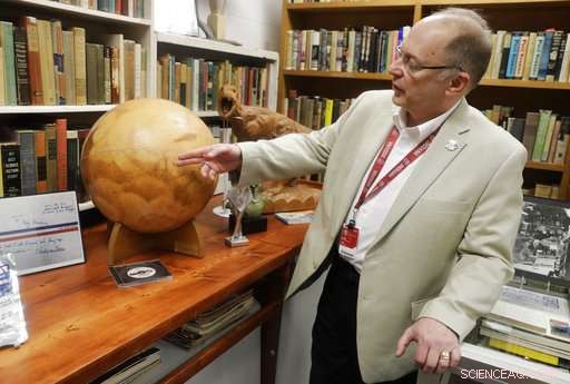 Preserving Ray Bradbury’s Legacy: New Archival Initiative