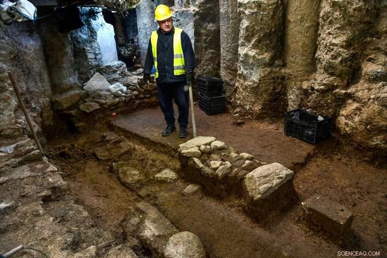 Thessaloniki Subway Dig Reveals Hidden 6th-Century Highway and Ancient Villa