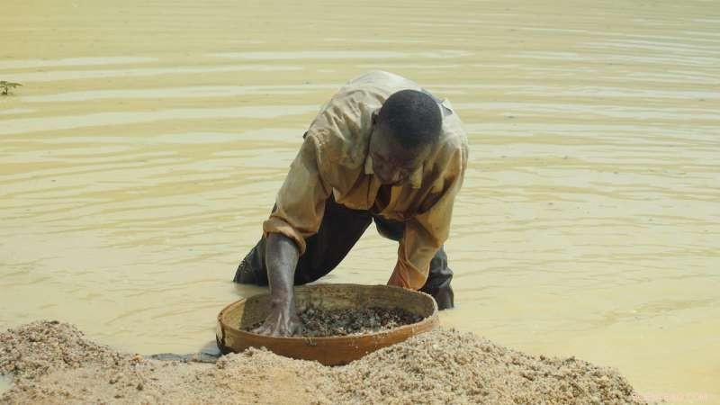 Sierra Leone’s Diamond Industry: New Film Exposes Human Impact and Inequality