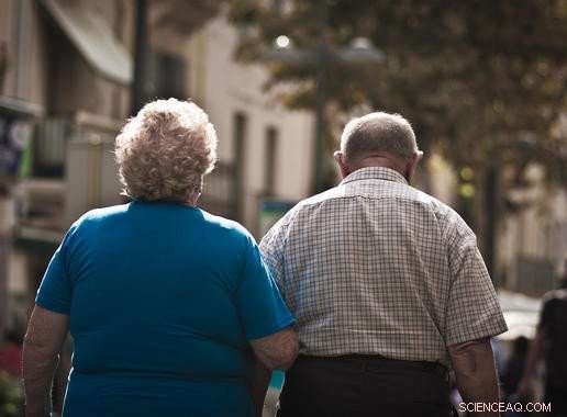 Why Are More Elderly Spaniards Choosing to Live Alone?