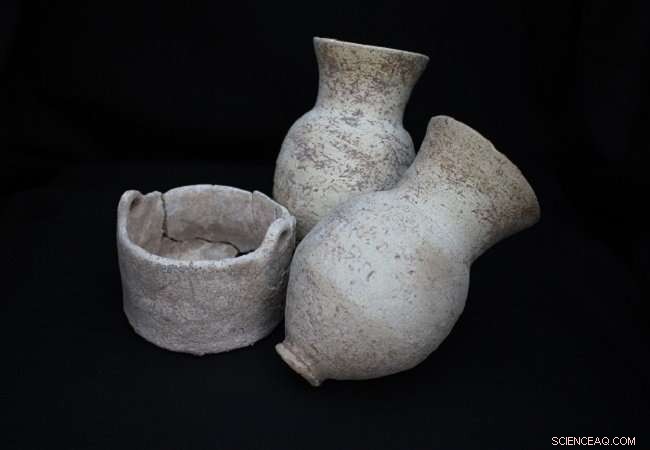 Ancient Barley Beer Unearthed in Bronze Age Mesopotamian Vessels