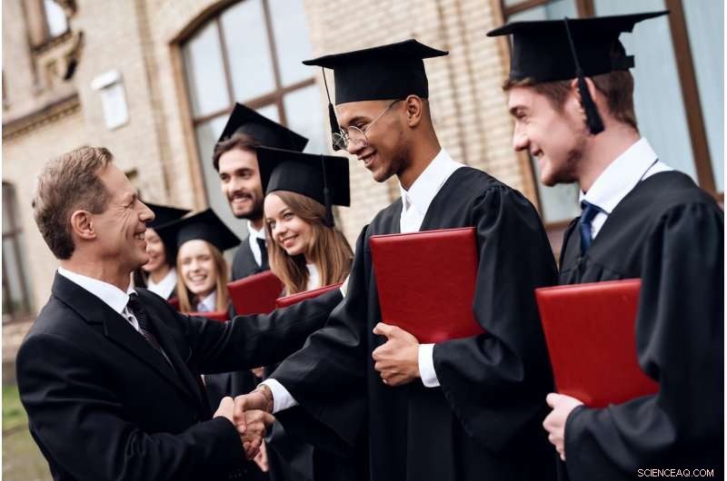 Mentors Crucial to College Success: New Poll Highlights Their Impact