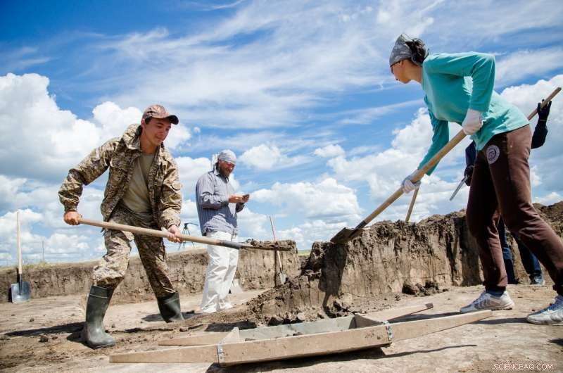 70% of Ancient Ural Settlement Residents Died Before Age 18: Findings from the Kamenny Ambar-5 Necropolis